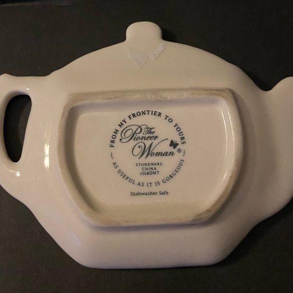 PIONEER WOMAN STONEWARE TEA BAG HOLDER - Picture 2 of 2